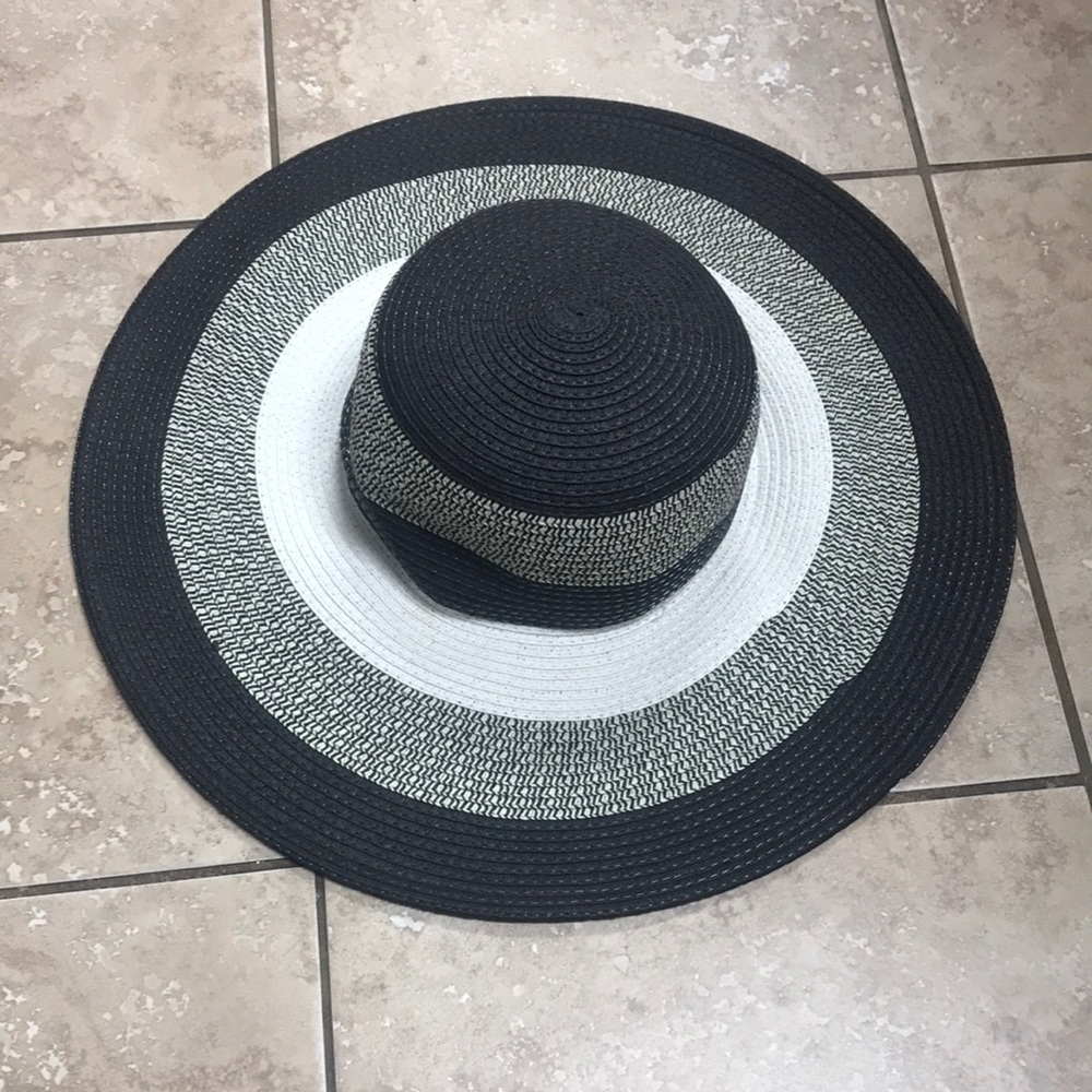 Cruise Club Beach Hat